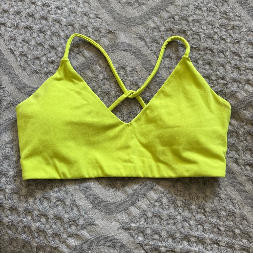 LSKD Cross-Back Sports Bra